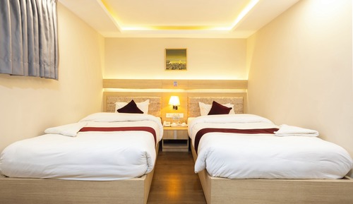 Deluxe Twin Room