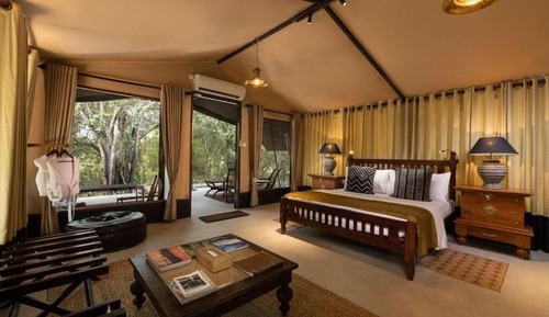 Superior Tent, Private Pool