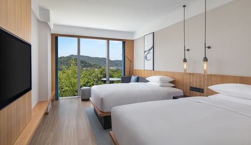 Standard Room, 2 Twin Beds, City View