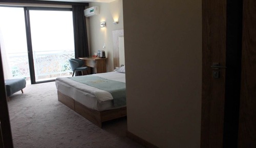 Luxury Suite