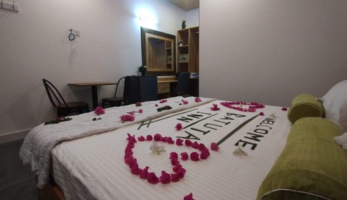 Deluxe Double or Twin Room, Balcony