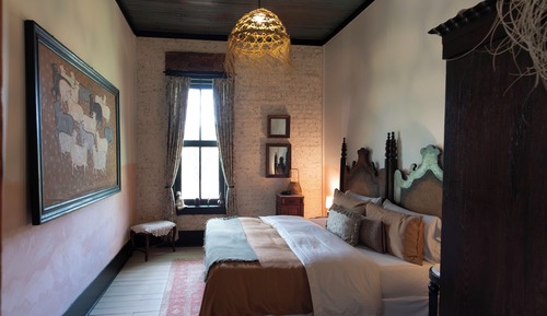 Room 2 Rosy's