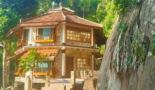 Premier Bungalow