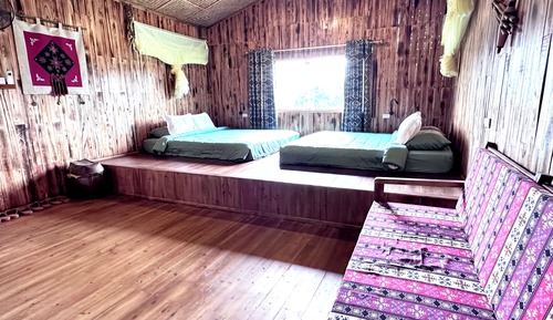 Deluxe Bungalow