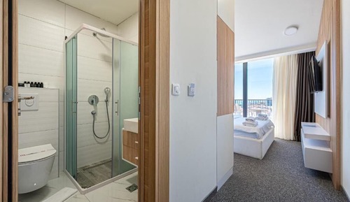 Exclusive Apartment