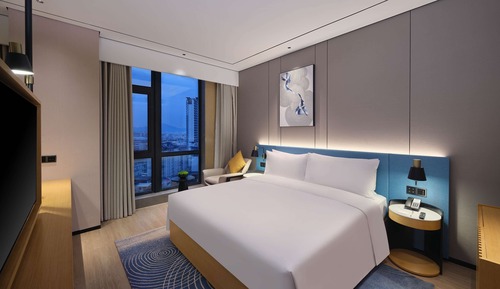 Premium Room, 1 King Bed