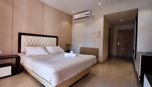 Luxury Room