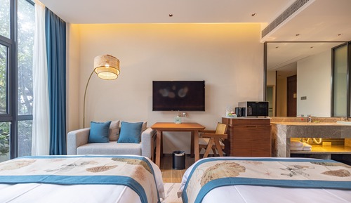 Luxury Twin Room