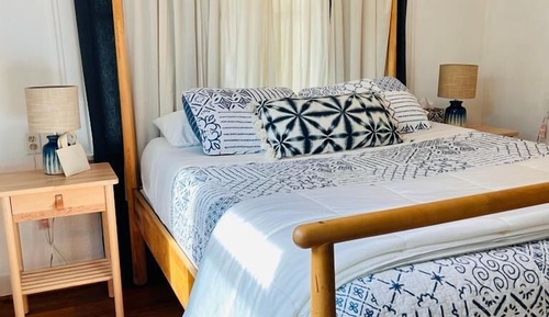 Economy Room, 1 Queen Bed