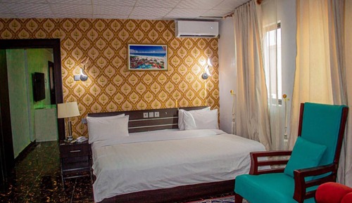 Presidential Suite