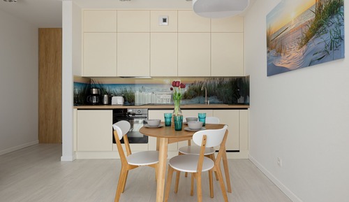Deluxe Studio Suite