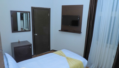 Economy Single Room