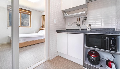 Basic Room, 1 Bedroom (201)