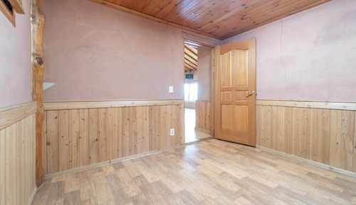 Basic Room, 2 Bedrooms (hwangto35)