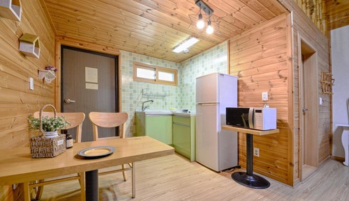 Basic Room, 1 Bedroom (202Rosemary)