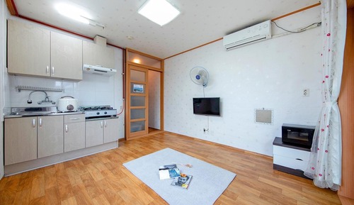 Basic Room, 1 Bedroom (101)