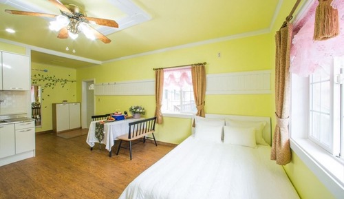 Room (Complex A No 101)