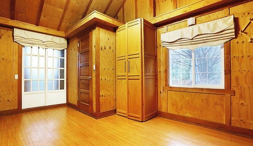 Room (5-1(Unshared House))