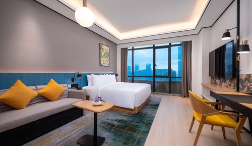 Room, 1 King Bed, Accessible