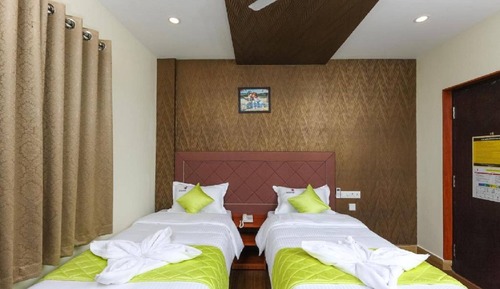 Standard Twin Room
