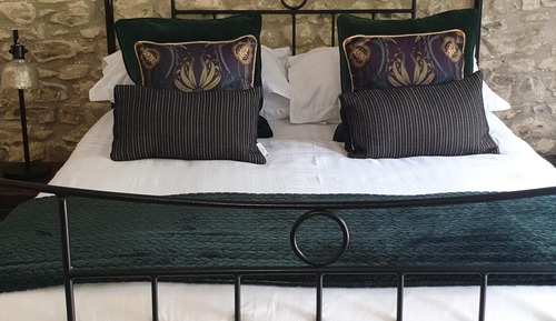 Comfort Suite, Ensuite (HAZEL)