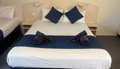 Family Room, 2 Bedrooms, Non Smoking, Park View