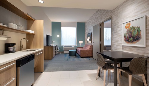 Suite, 1 King Bed, Accessible, Bathtub