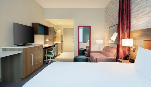 Studio Suite, 1 King Bed, Non Smoking