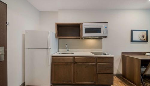 Standard Room, 1 Queen Bed, Non Smoking