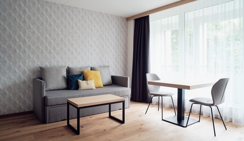 Junior Studio Suite