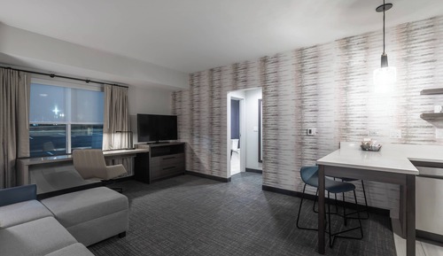 Suite, 1 Bedroom, Non Smoking (Hearing Accessible)