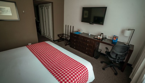 Room, 1 King Bed, Non Smoking