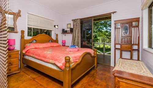 Romantic Cottage, Multiple Beds, Mountain View, Mountainside