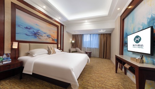 Deluxe Room, 1 Queen Bed