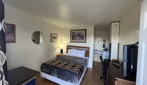 Standard Room, 1 Queen Bed, Non Smoking