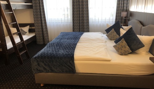 Familien-Fünfbettzimmer
