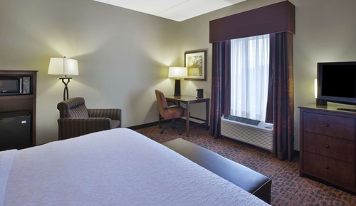 One King Bed