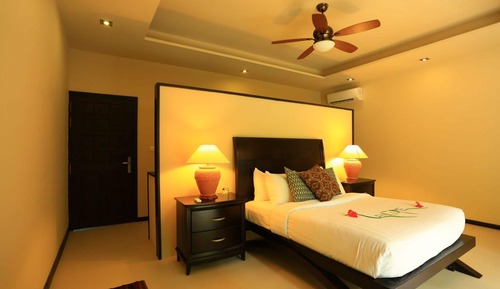 Two Bed Ocean View Suite with Infinity Pool