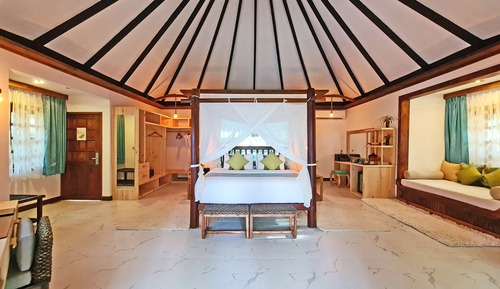 Beach Villa With Private Pool With 15% Off Food & Beverage (excluding in-room dining).