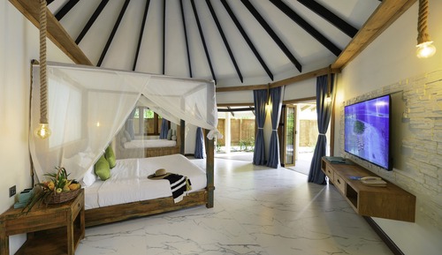 Sunset Beach Villa With Private Pool
