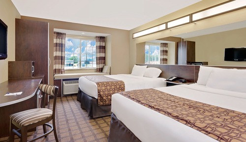 Room, 2 Queen Beds, Accessible, Non Smoking