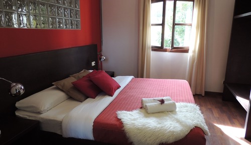 Grand Loft, 3 Bedrooms, Non Smoking, Courtyard View