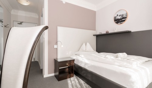 Standard Single Room, Mountain View