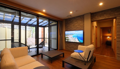 Presidential suite with hotsprings 211