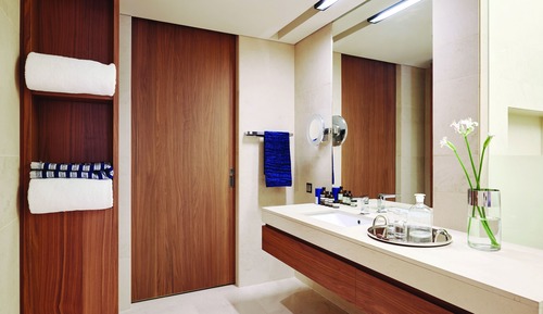 Superior Suite (1 Person)