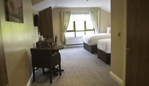 Triple Room, Multiple Beds, Ensuite