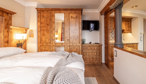 Suite (BelArosa)
