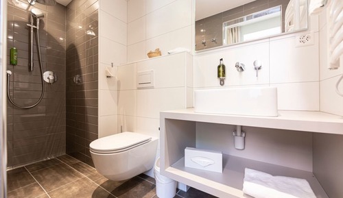 Premium Family Suite (4 Star)