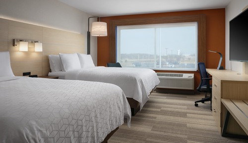 Suite, Multiple Beds