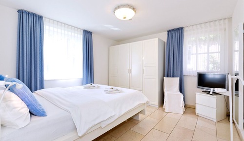 Apartment, 2 Bedrooms, Terrace, Garden Area